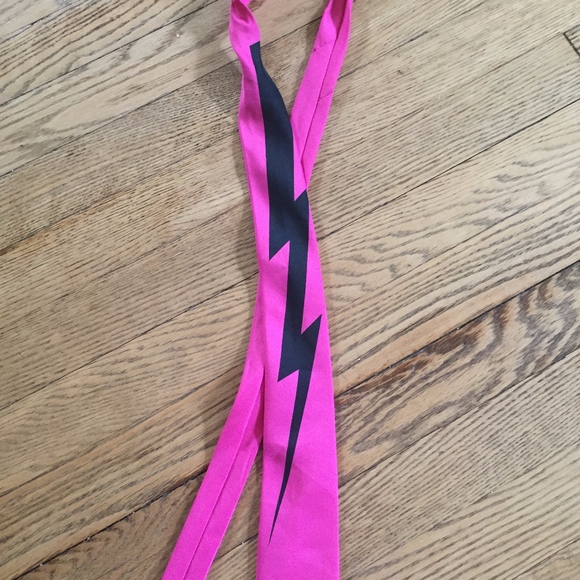 SALE Last Chance: Hot Pink Skinny Tie - Picture 1 of 2